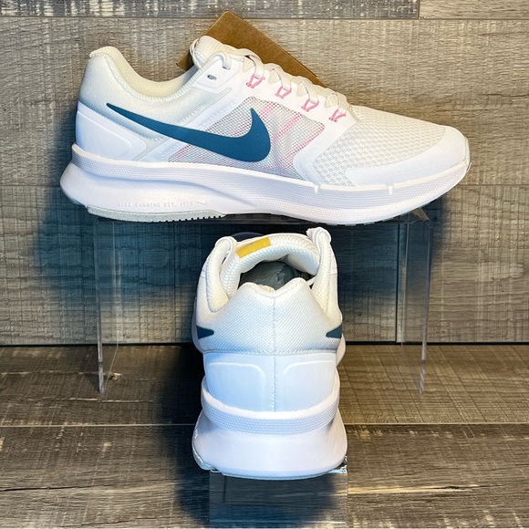 Nike - Run Swift 3 DR2698-100 - Picture 3 of 6